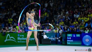 app f ribbon raffaeli sofia ita sfe06818 copia simone ferraro ph